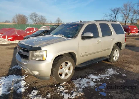 2008 Chevrolet Tahoe Lt z USA, uszkodzony, nr VIN 1GNFK13068R255708